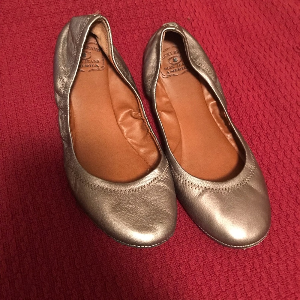 Lucky Brand flats!
